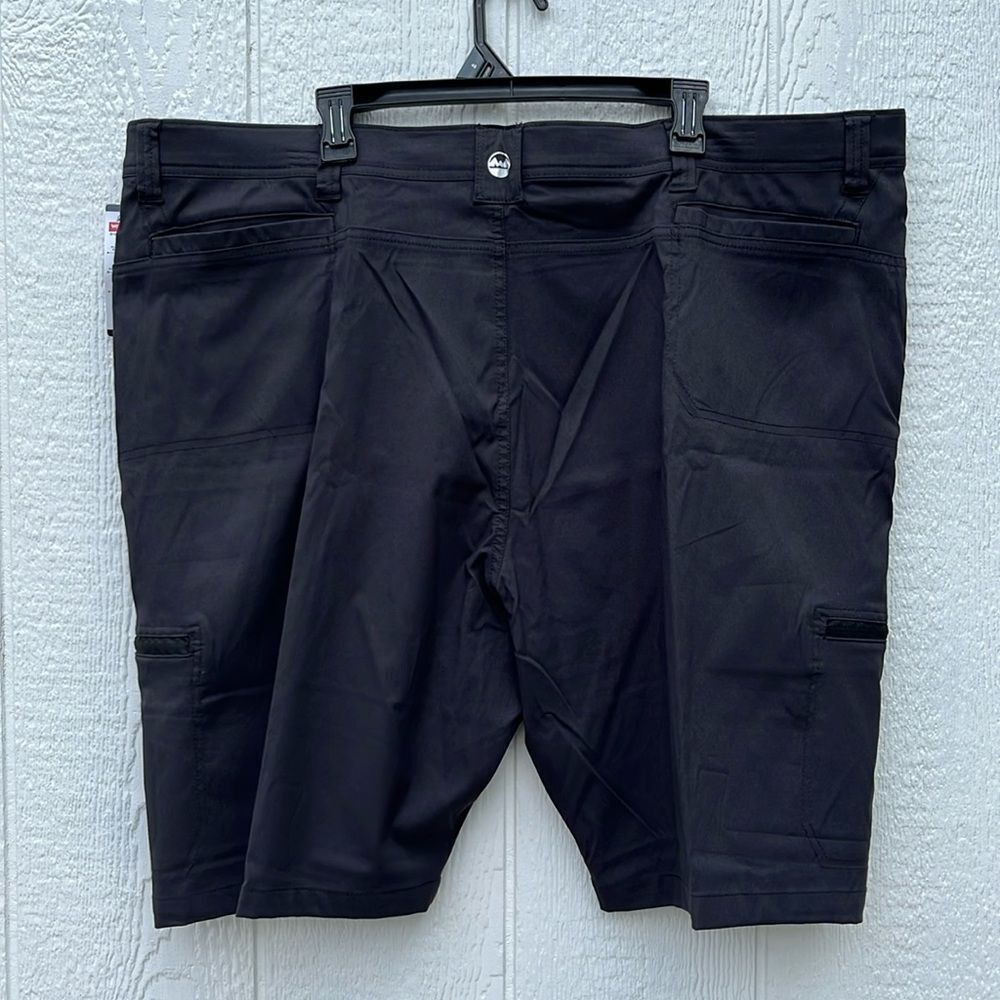Men's Outdoor Performance Zip Cargo Short with UPF 50+ Size 48